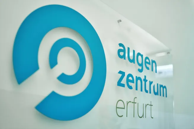 Logo und Schriftzug "Augenzentrum Erfurt" 